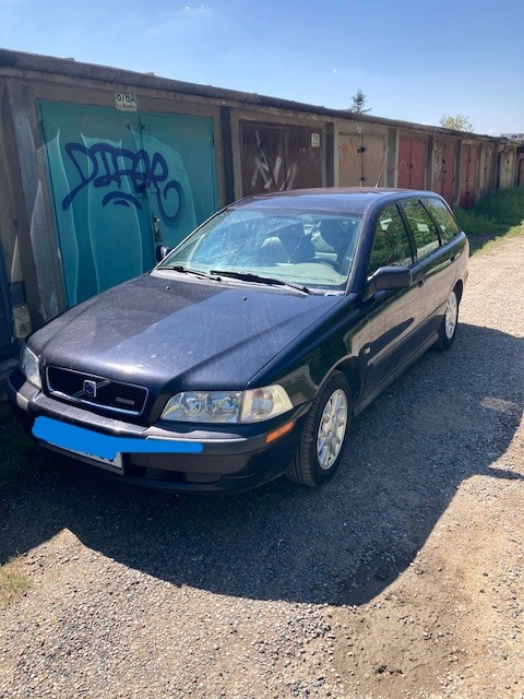 Prodám Volvo V40 - 3