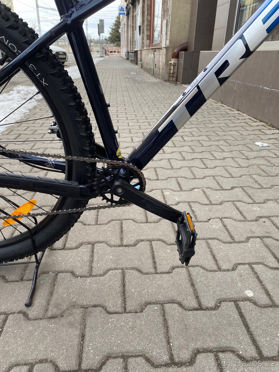 Trek Marlin 5 Gen 3, velikost ML - 3