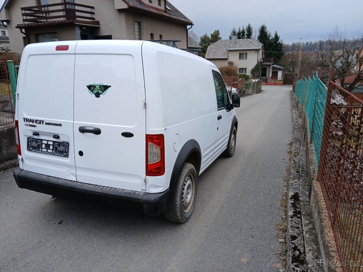 Ford Transit Connect 1.8D, 55kW, Česká STK - 3