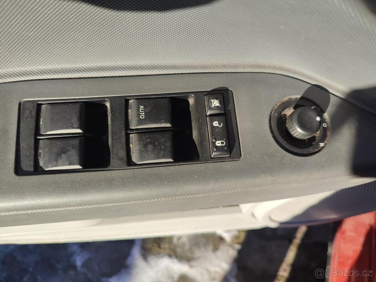 Doodge caliber 2.0 103kw - 3