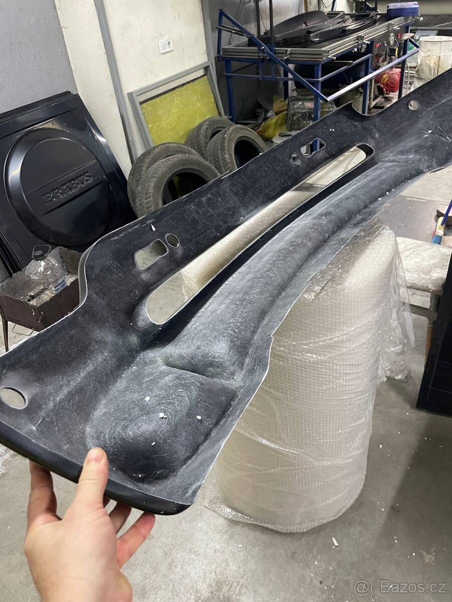 lipo předního nárazníku pro BMW e53 po restylingu - 3