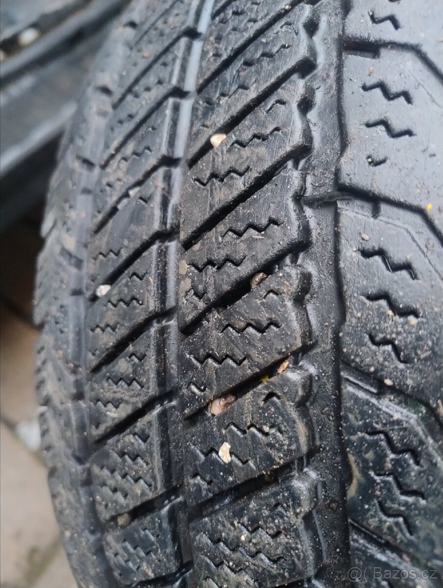 205/65R16C zimní - 3