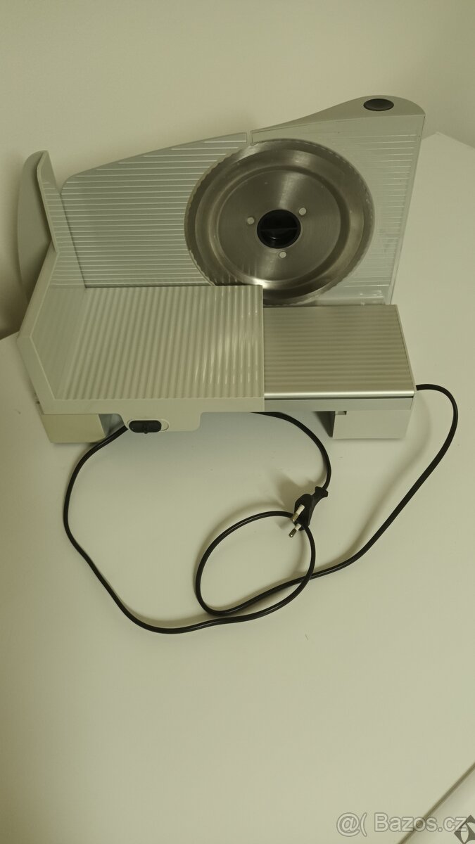 Kráječ BOSCH MAS6200 - 3