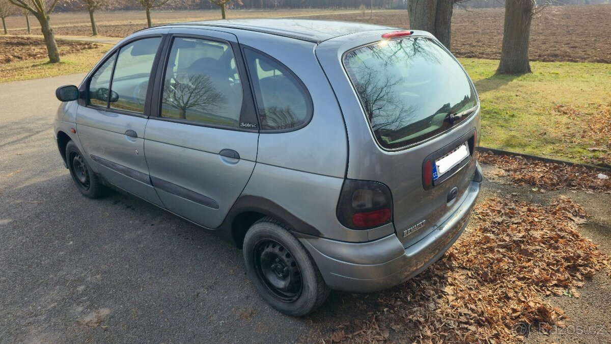 Renault Scenic 1.6 - 3