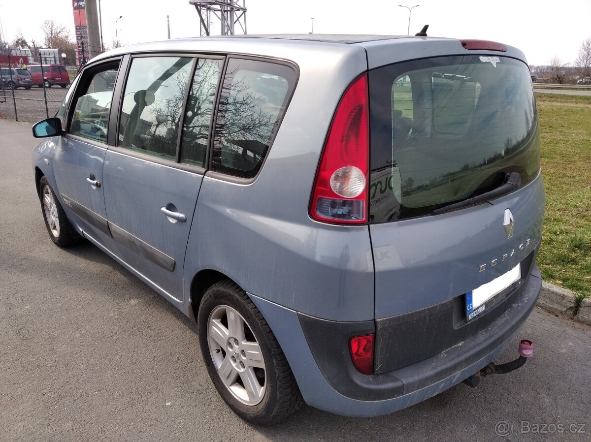 Renault Espace 2.2DCi-7 místný - 3