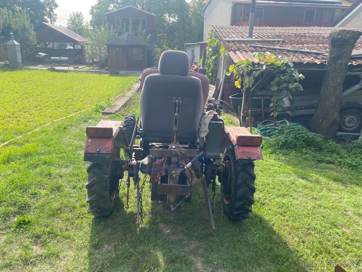 Prodám domácí malotraktor motor 1202 - 3