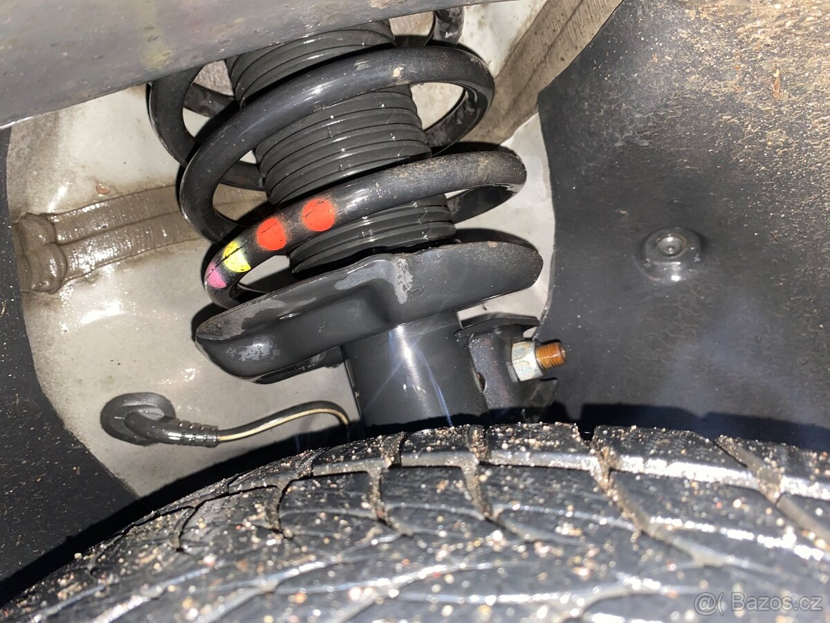 Vw touran 2.0tdi 103kw - 3