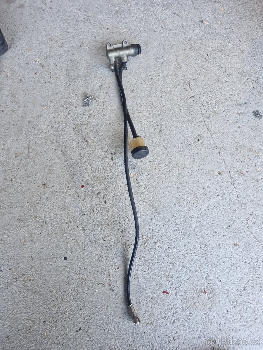 čerpadlo brzda zadní brzdové třmeny Ducati 1098 1198 848 - 3