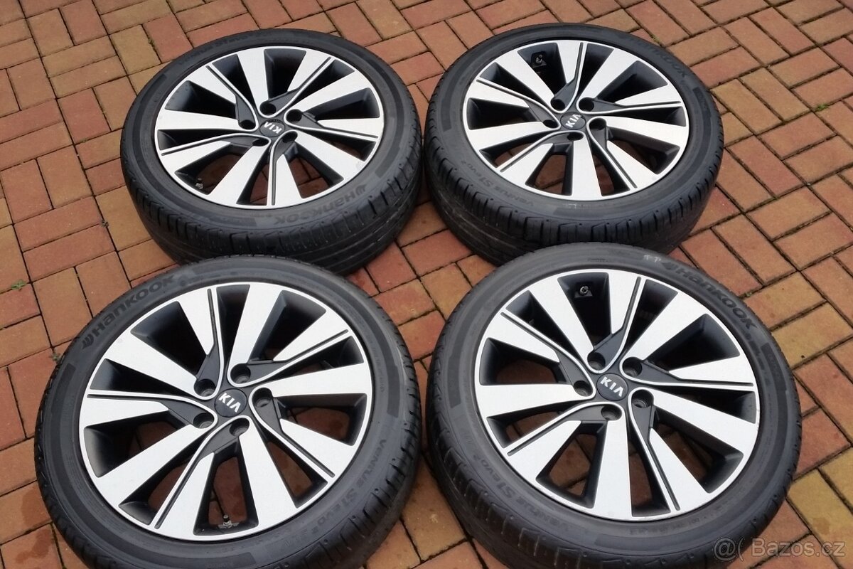 ALU kola KIA Sportage 5x114,3 R19 pneu 245/45/19 - 3