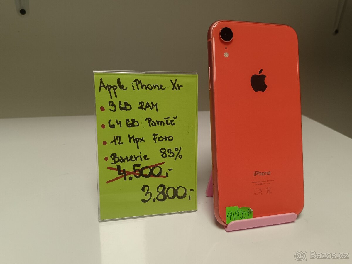 Apple iPhone XR - 3