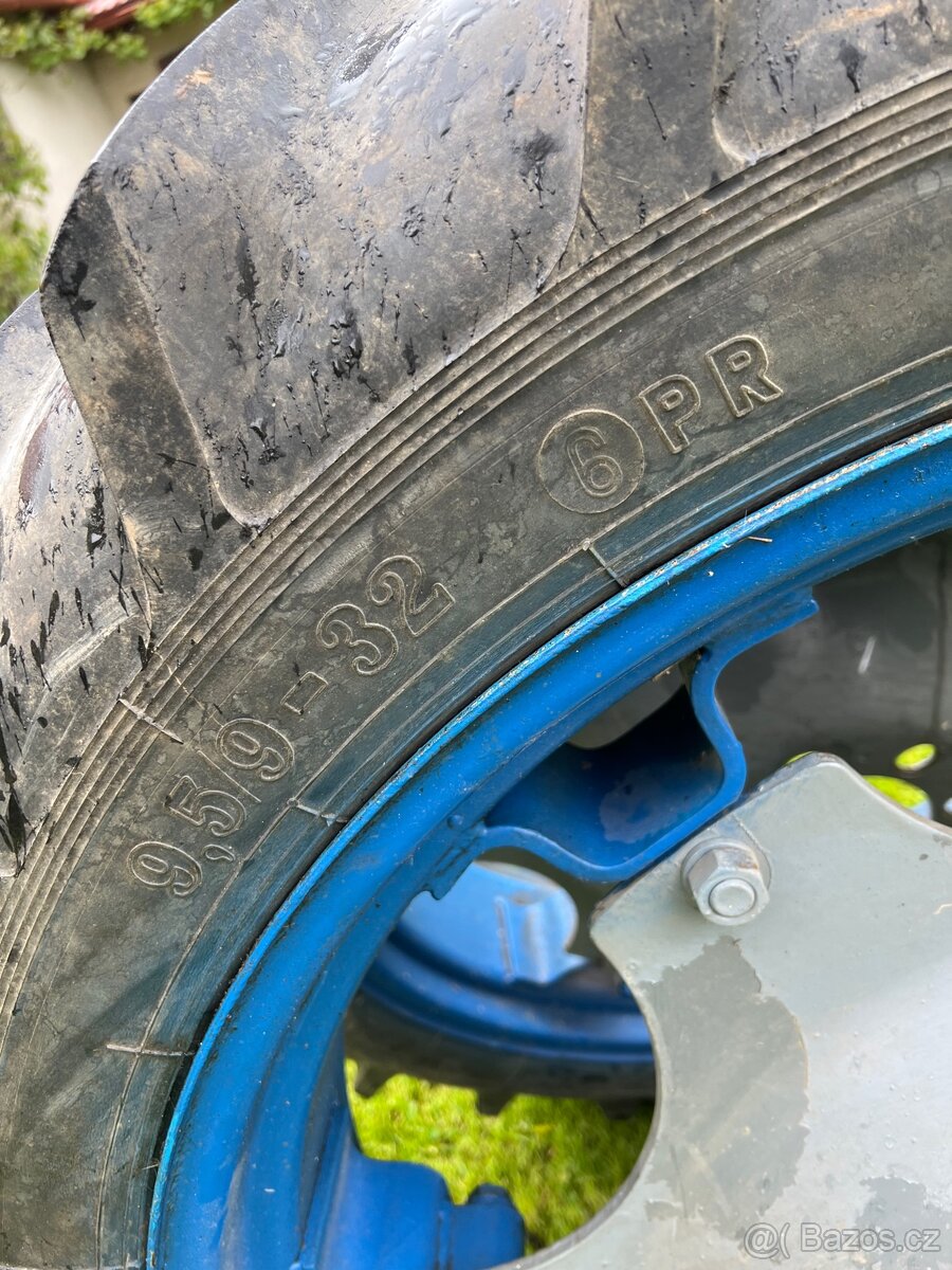 Prodám kola na Zetor 30 - 3