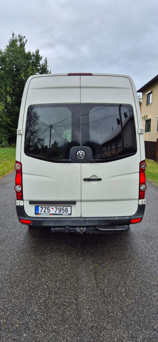 Crafter 2.5 TDi 100KW L2H2 9 míst klima 310 000km - 3