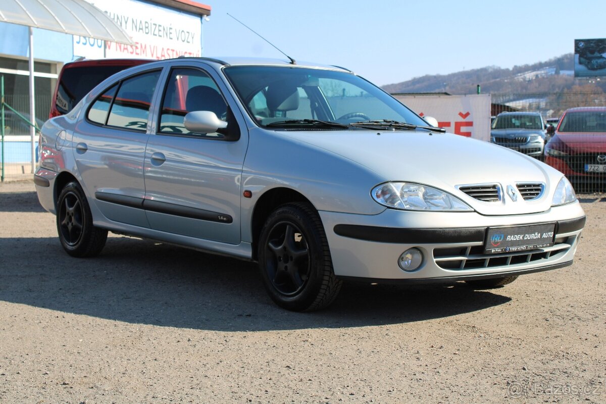 Renault Mégane 1,4 i 16V ČR,KLIMATIZACE,2003 - 3