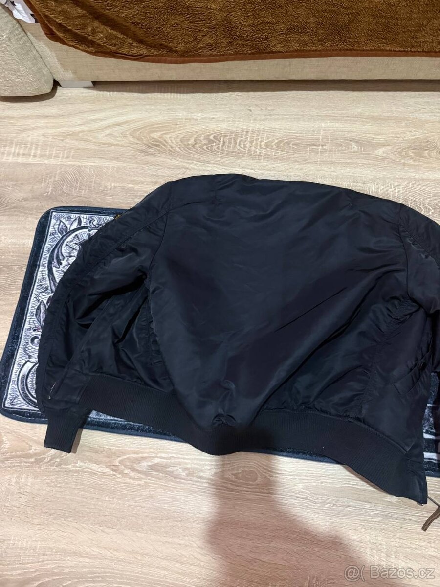 ALPHA INDUSTRIES - 3