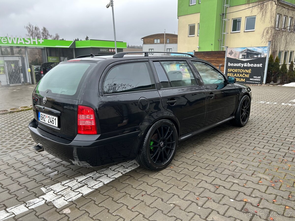 Škoda Octavia RS combi 1.8t - 3