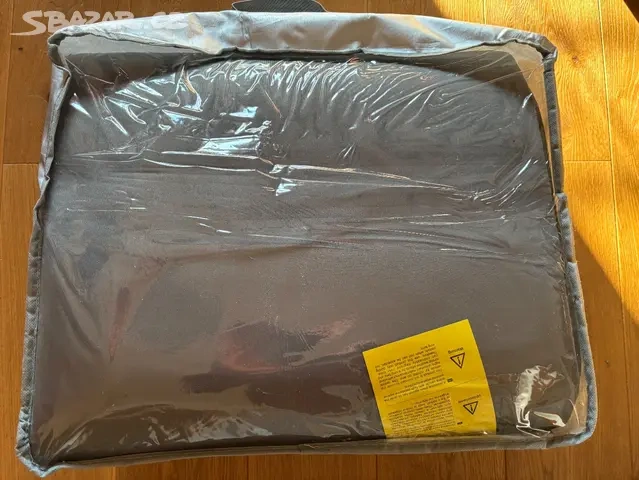 Autoplachta proti kroupám - 3