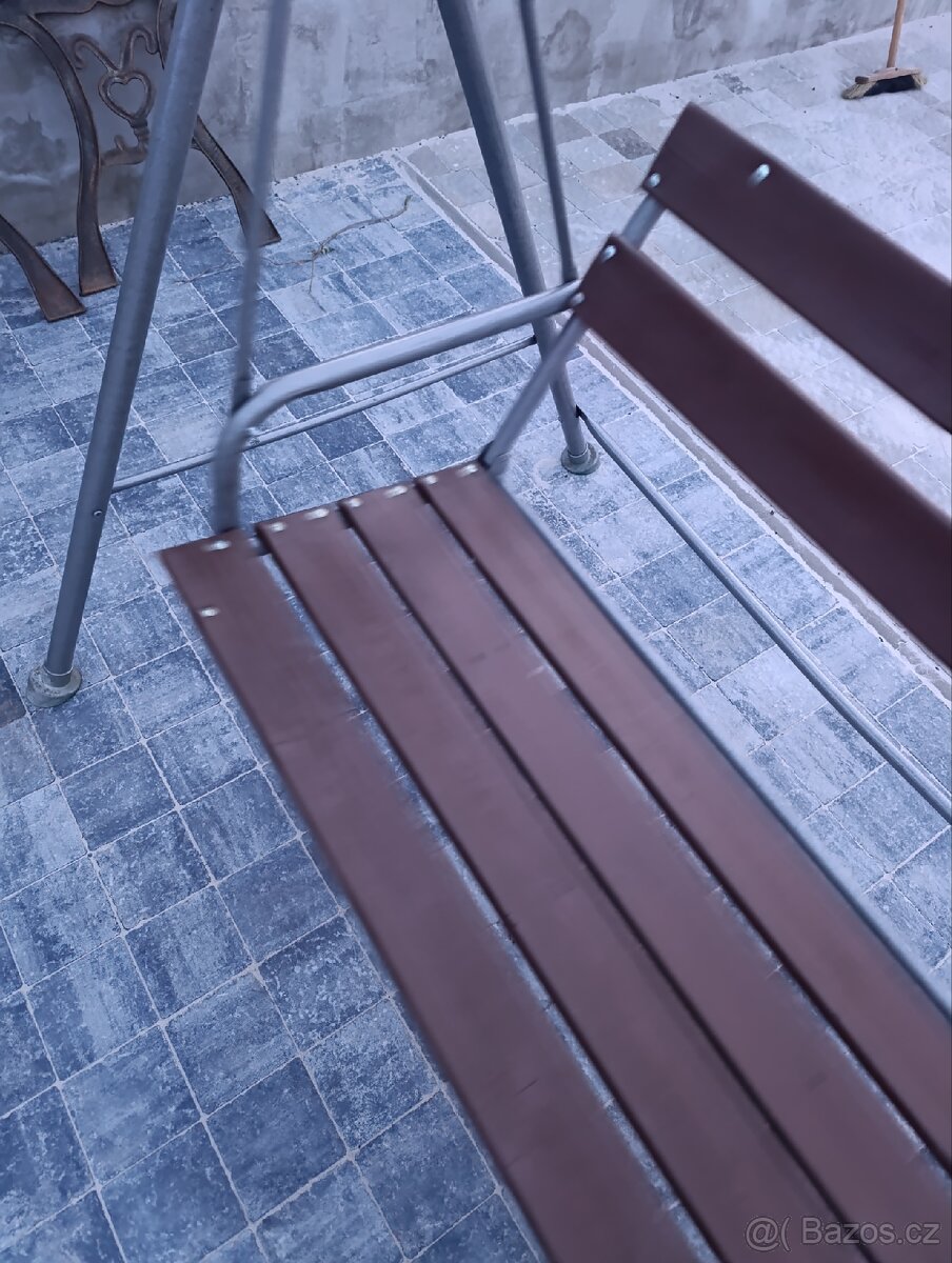 Zahradní houpačka - 3