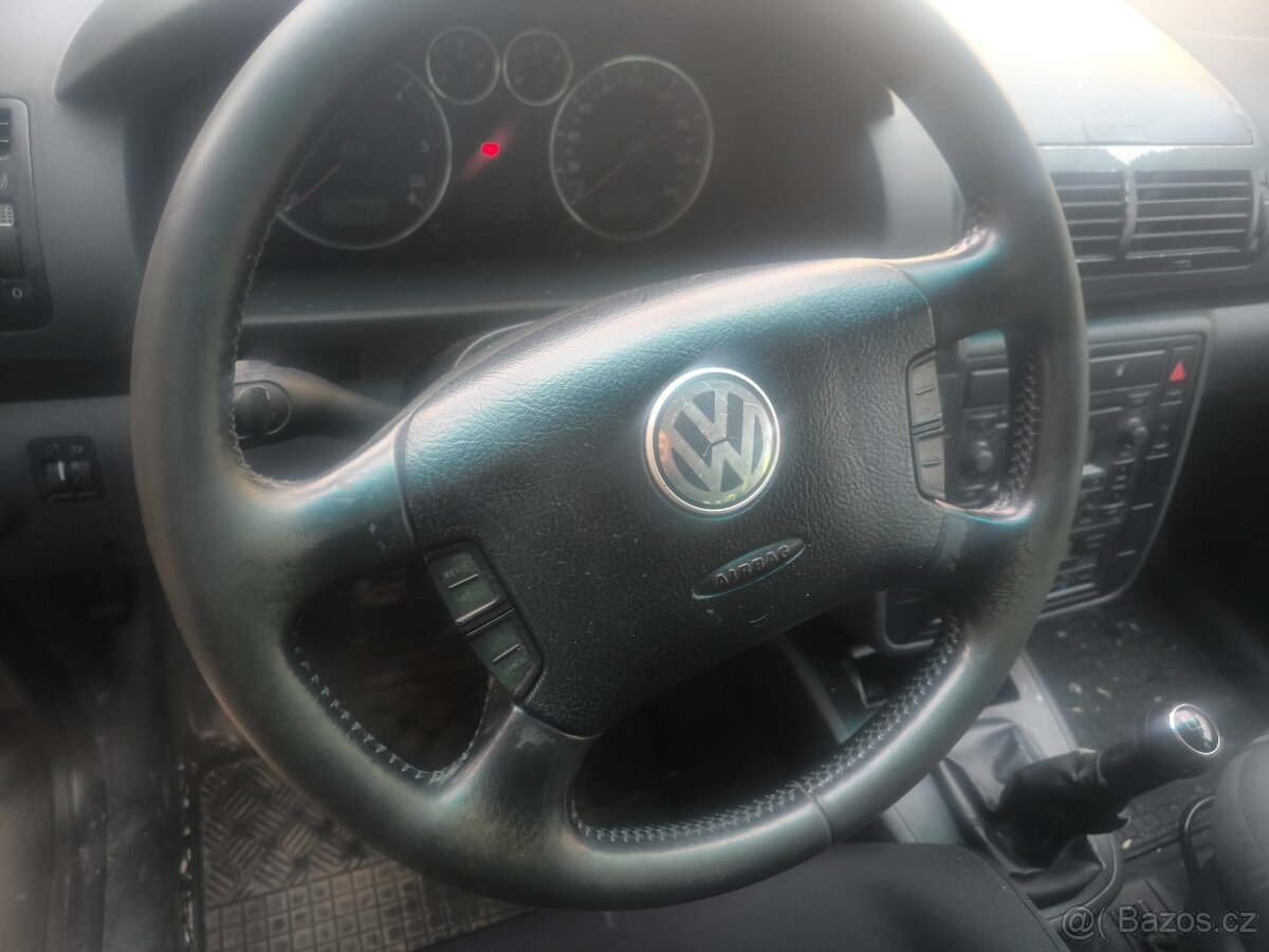Ve Sharan 1.9 TDI 96 Kč pd vstriky - 3