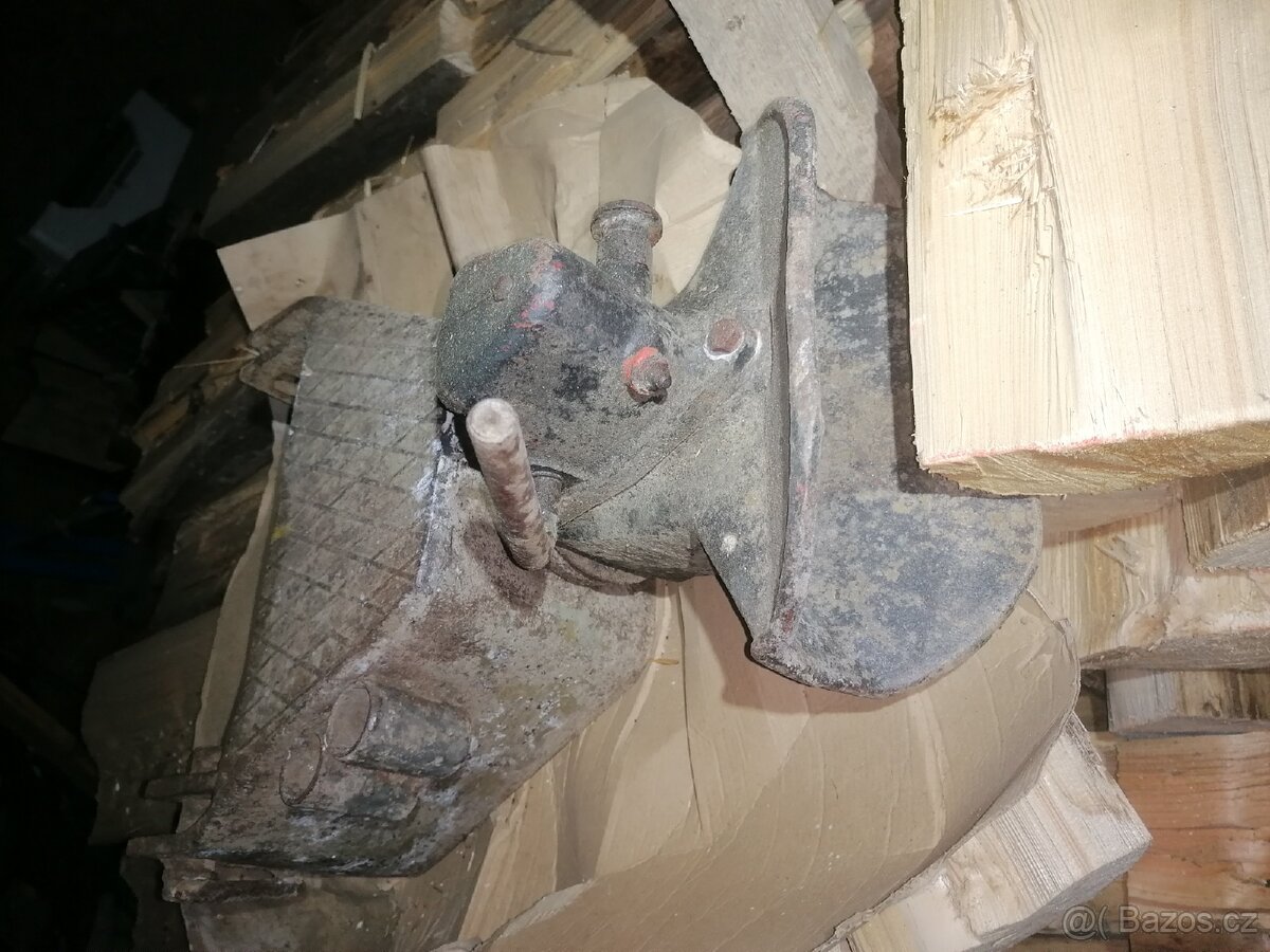 Zadní automatický závěs pro traktory Zetor - 3