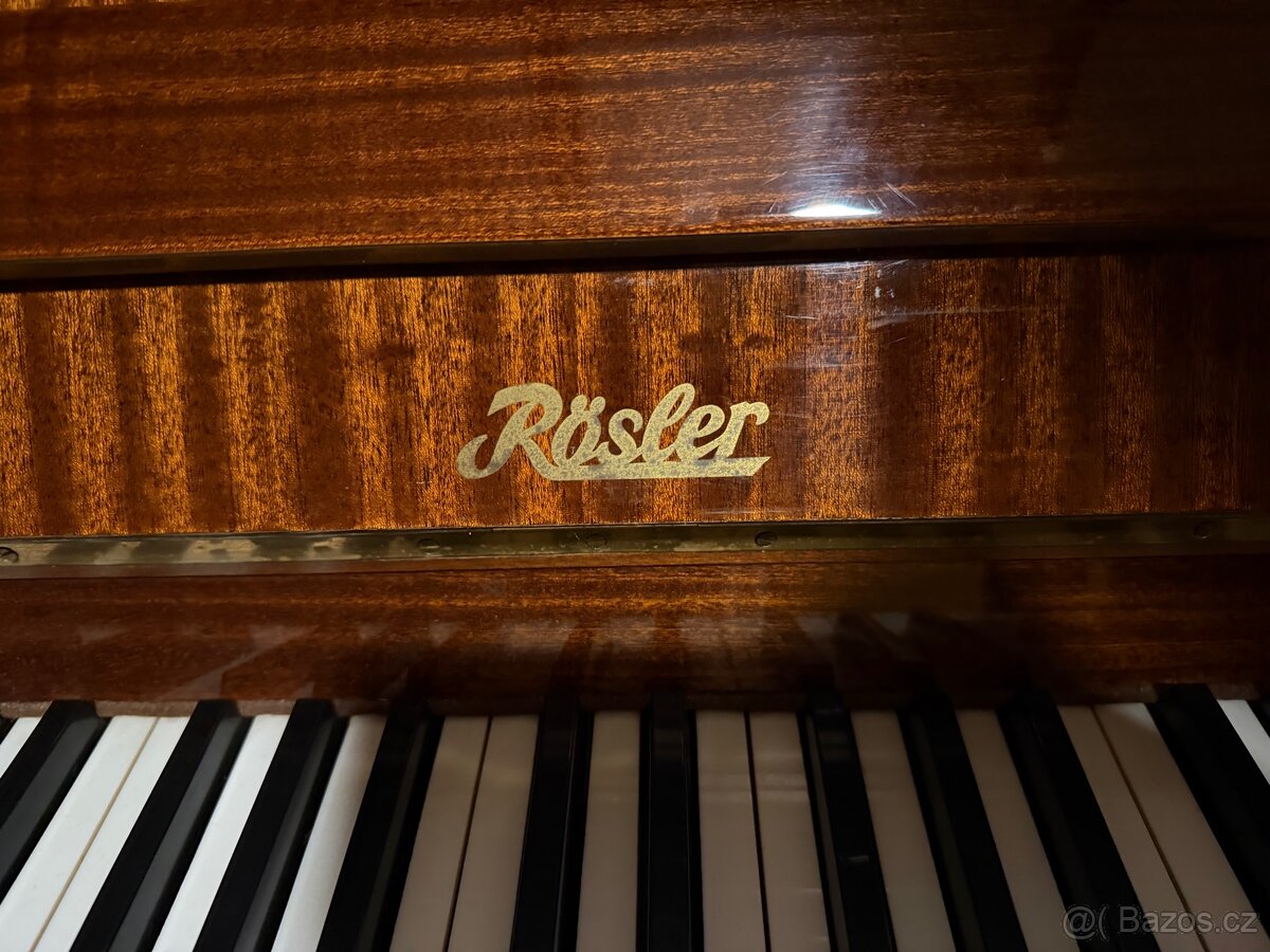 Rösler piano, včetně stoličky - 3