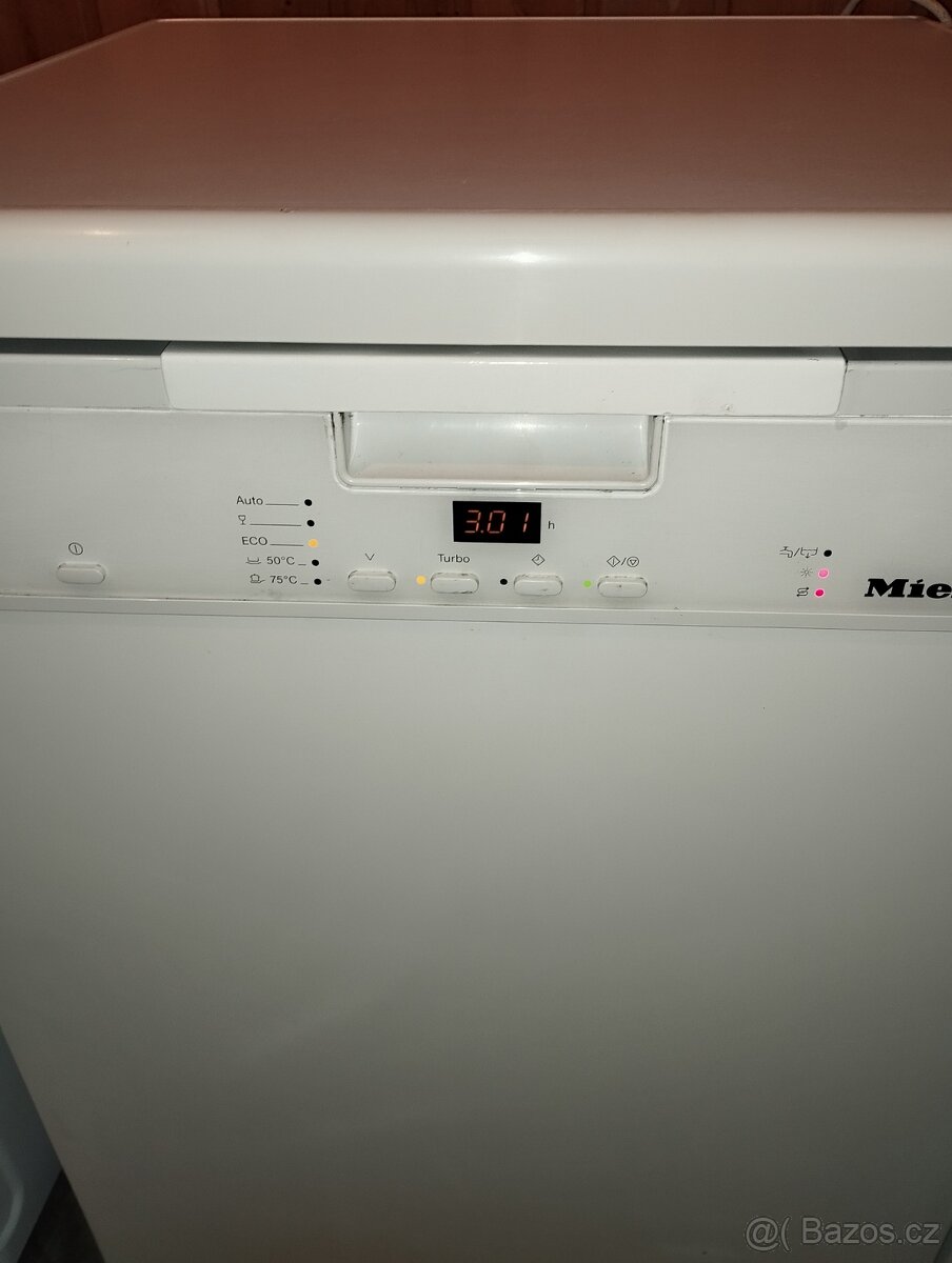 Volně stojící myčka Miele - 3