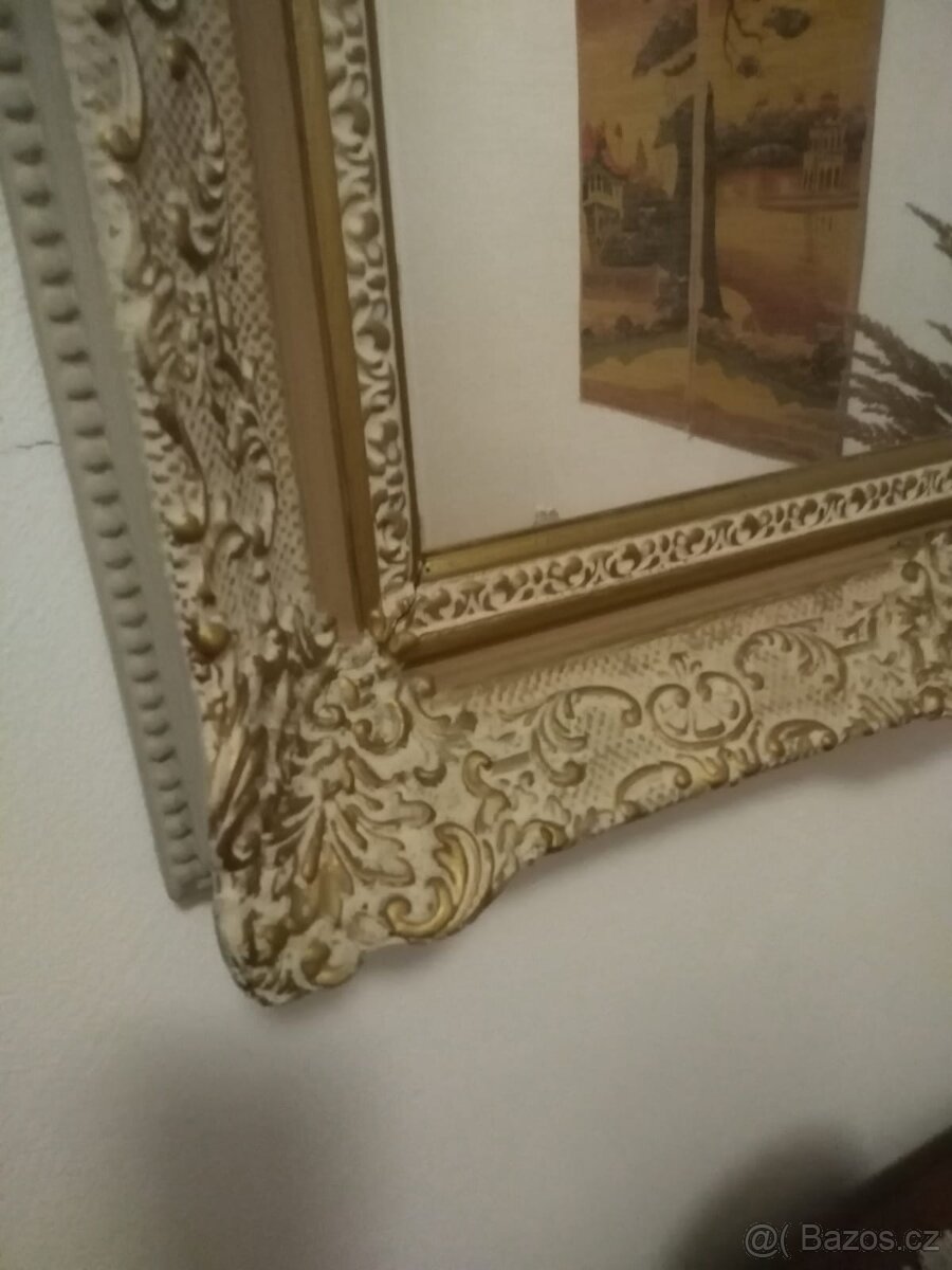 zrcadlo v rámu - 3