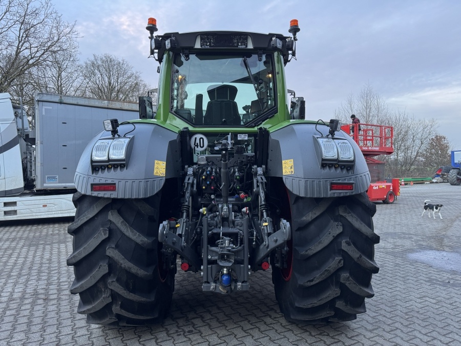 FENDT 828 Vario S4 Profi Plus, GPS - 3