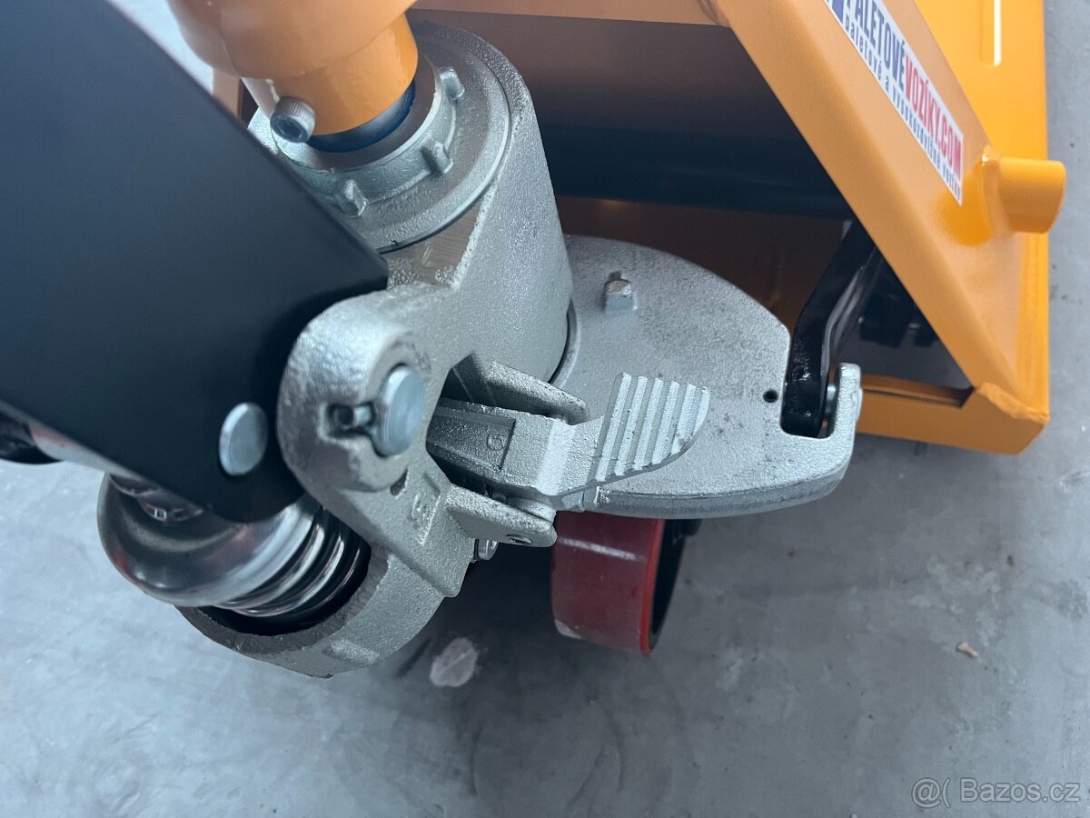 Paletový vozík M25, standard, 2500 kg - 3