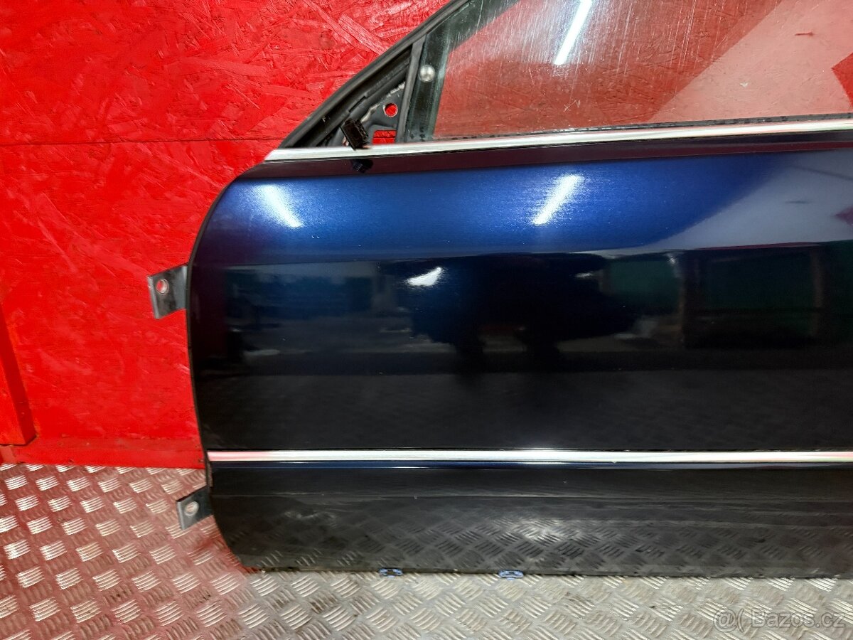 LEVÉ PŘEDNÍ DVEŘE AUDI A8 D2 - 3