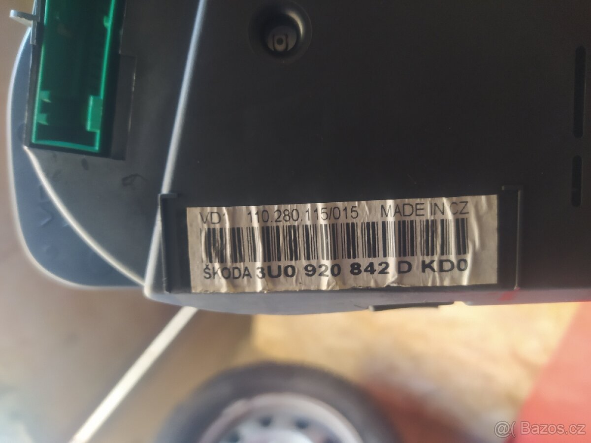 Superb 1 - budíky maxidot - 3