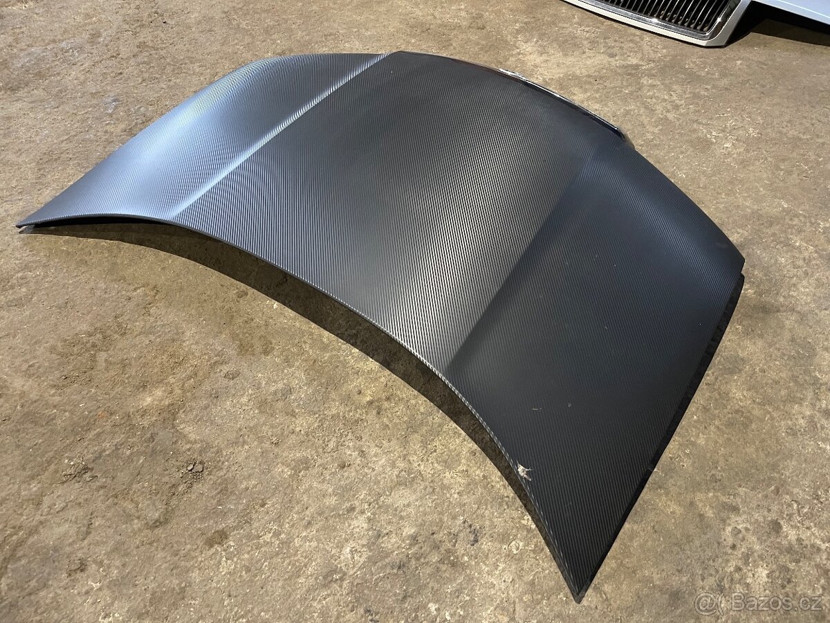 Prodám kapotu Škoda Fabia I carbon - 3
