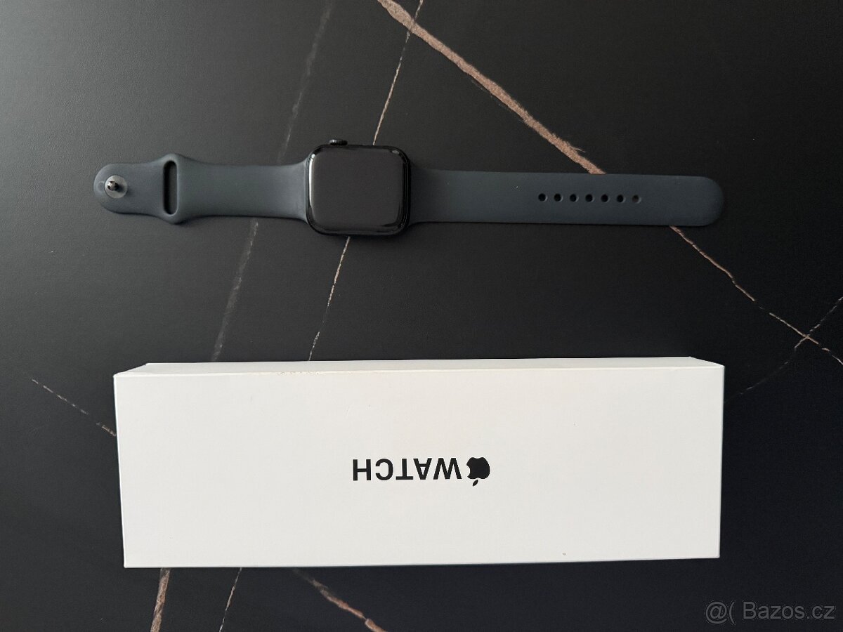 Apple Watch SE 3 44mm - 3