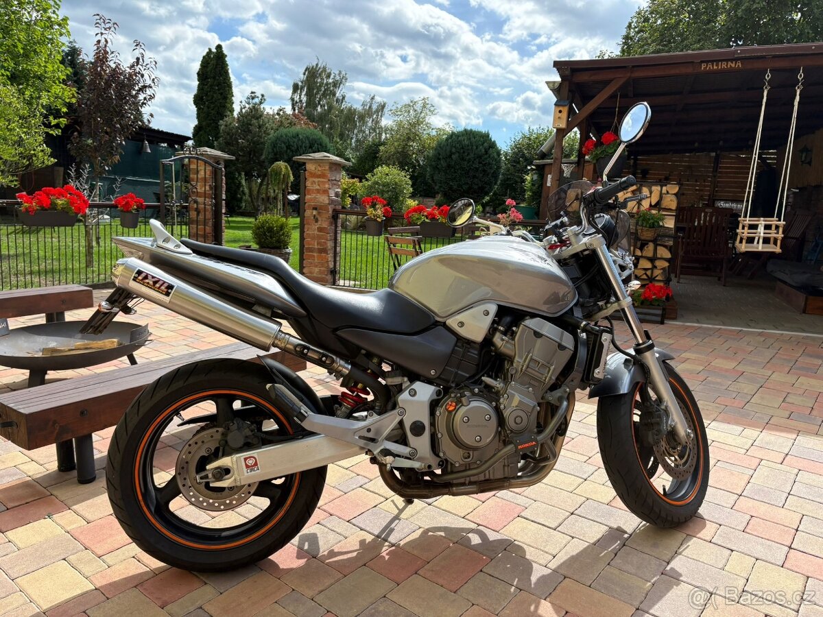 Honda Hornet cb 900 - 3