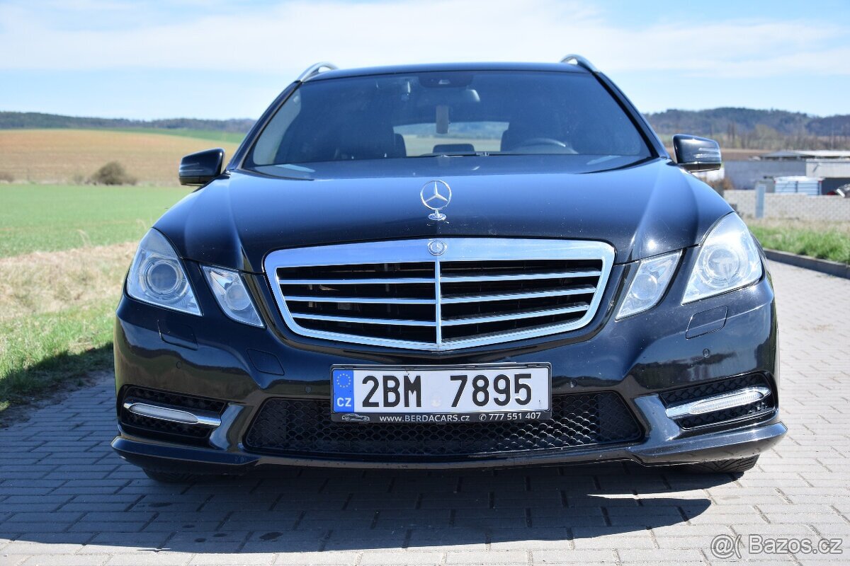 Mercedes Benz E350 4matic 3.0 V6 - 3