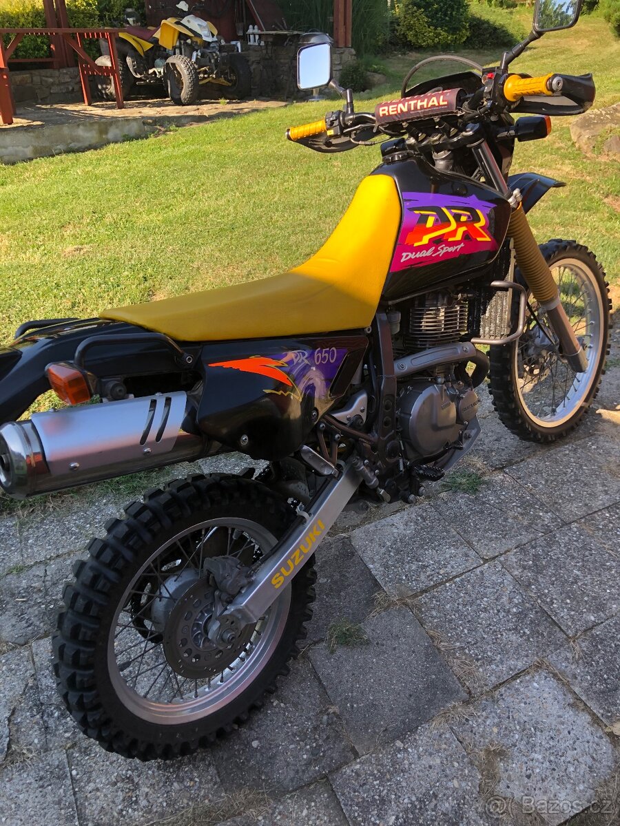 SUZUKI DR 650 SE