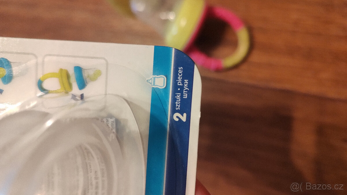 Silikonová krmící síťka na ovoce + náhradní síťky - 3