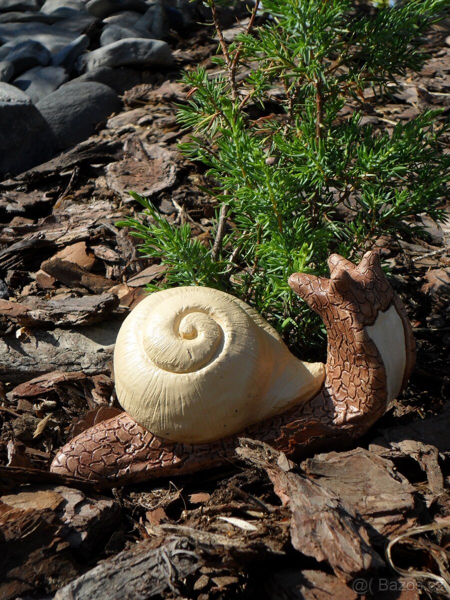 Zahradní dekorace - šneček, šnek malý - 3