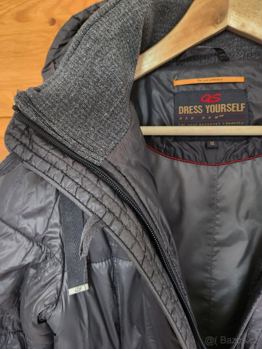 Dámský Prošívaný zimní Kabát s kapucí vel. M / 38-40 - 3