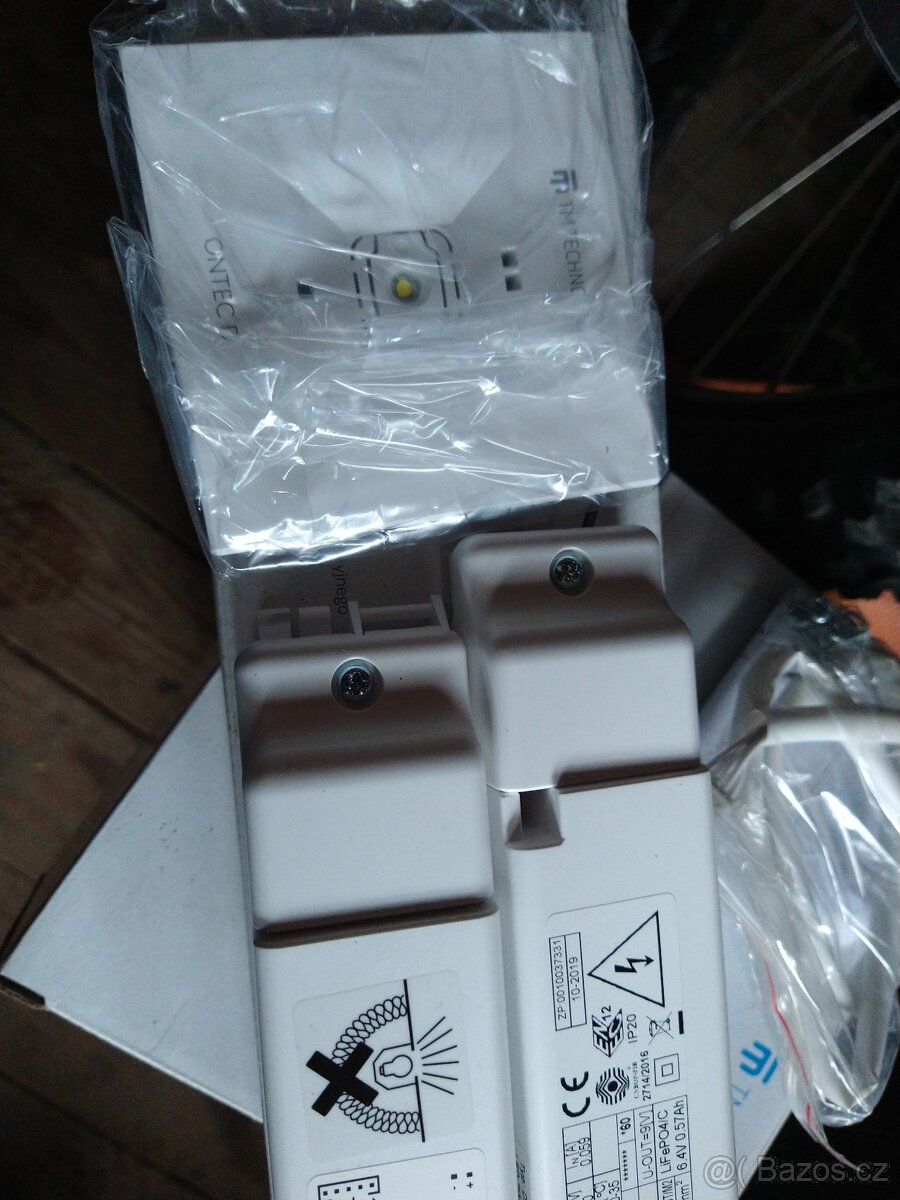 Nouzová svítidla VYRTYCH - 3