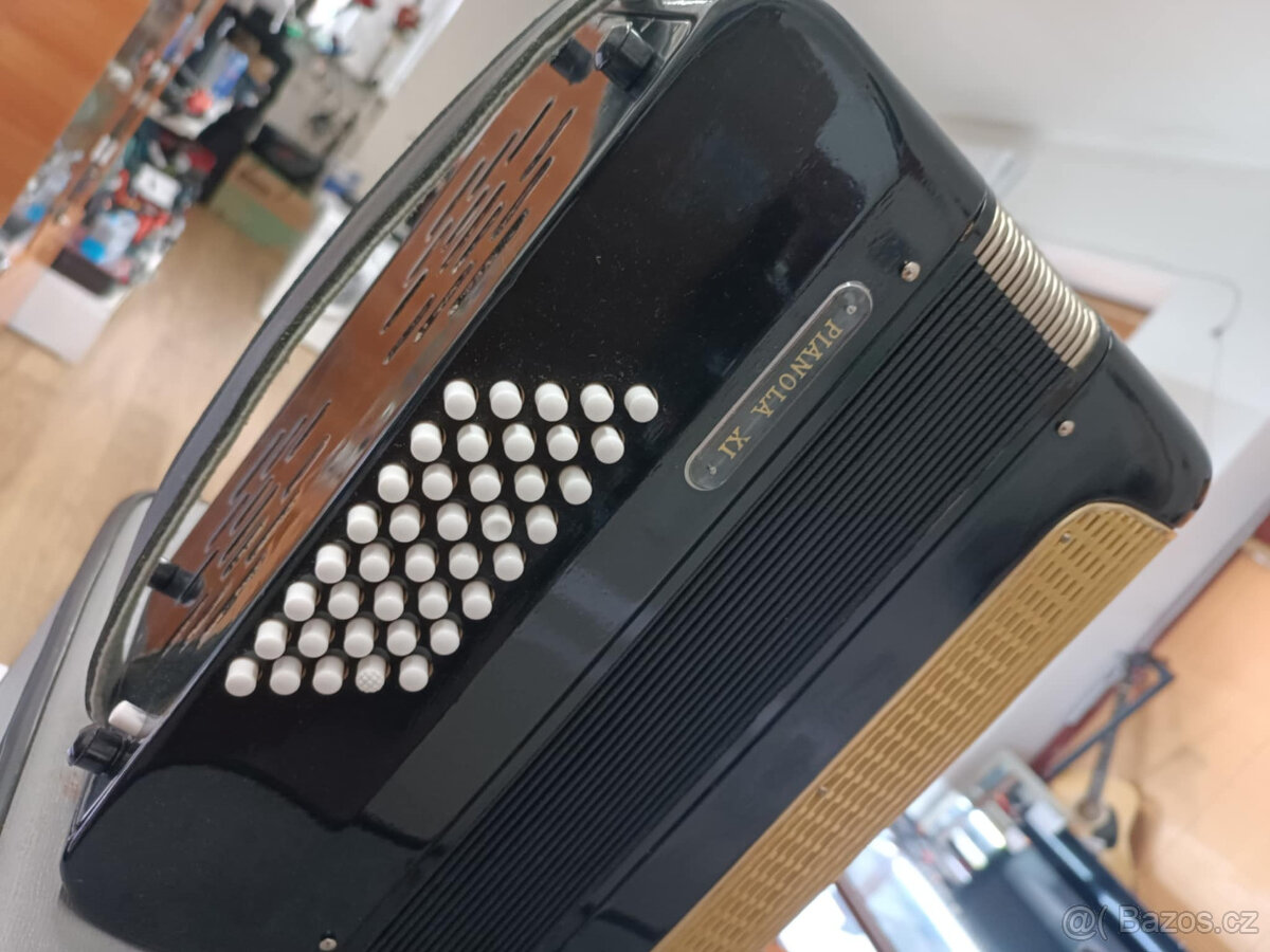 Akordeon DELICIA PIANOLA XI - 3