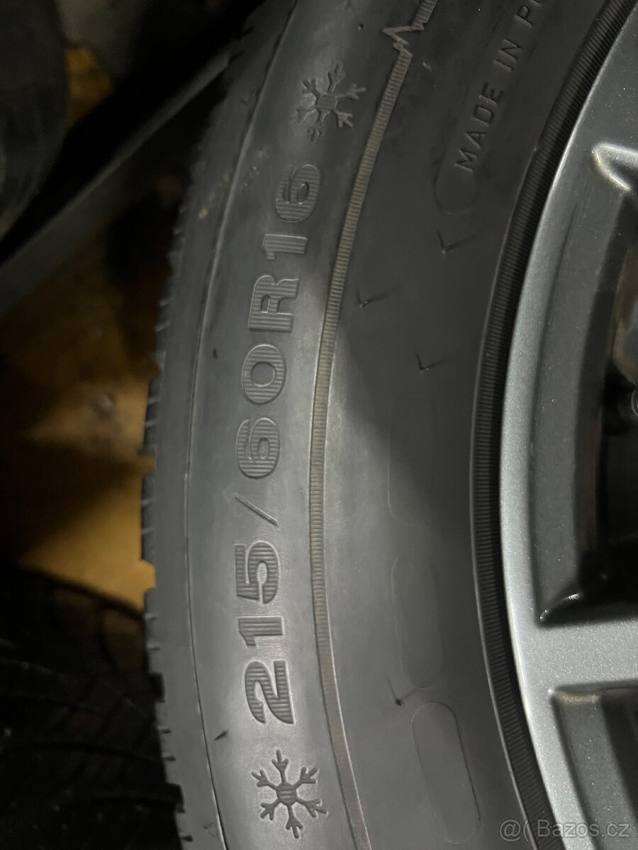 5x112R16 zimní sada Škoda Superb 3 šedý antracit - 3