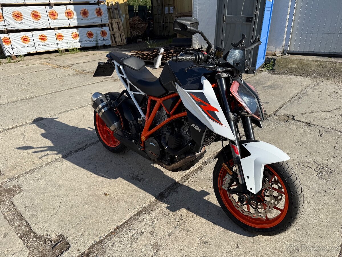 KTM Super Duke R 1290 - 3