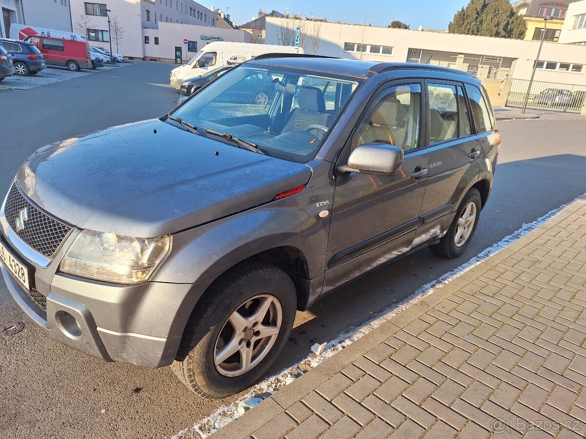 Suzuki Grand vitara 1.9 Diesel 4x4 - 3