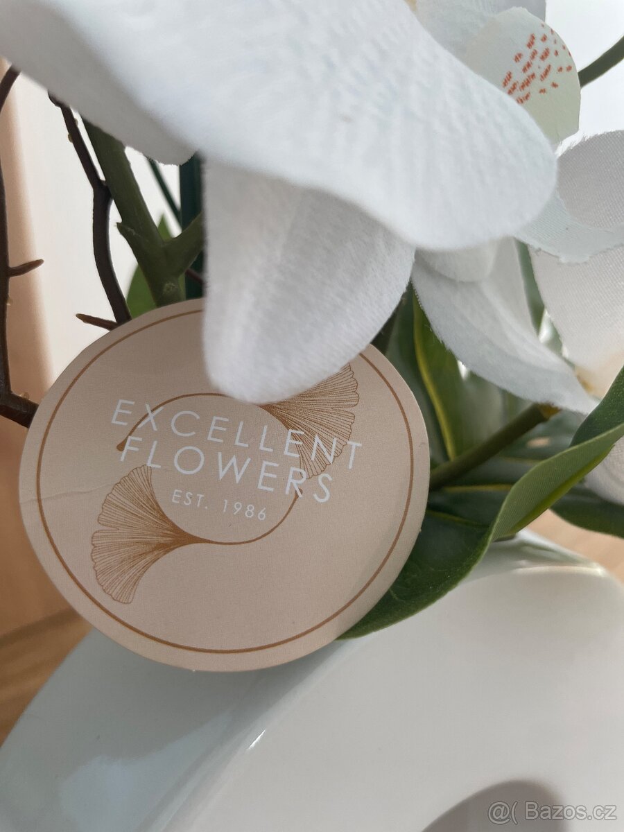 Umělá orchidej ve váze - 3