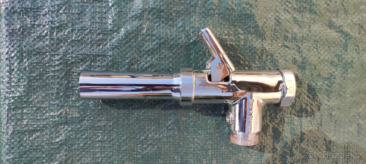 Splachovací tlakový automatickÿ ventil - 3