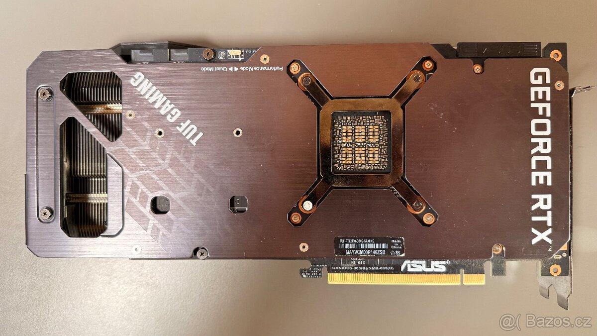 ASUS TUF GeForce RTX 3090 GAMING O24G - 3