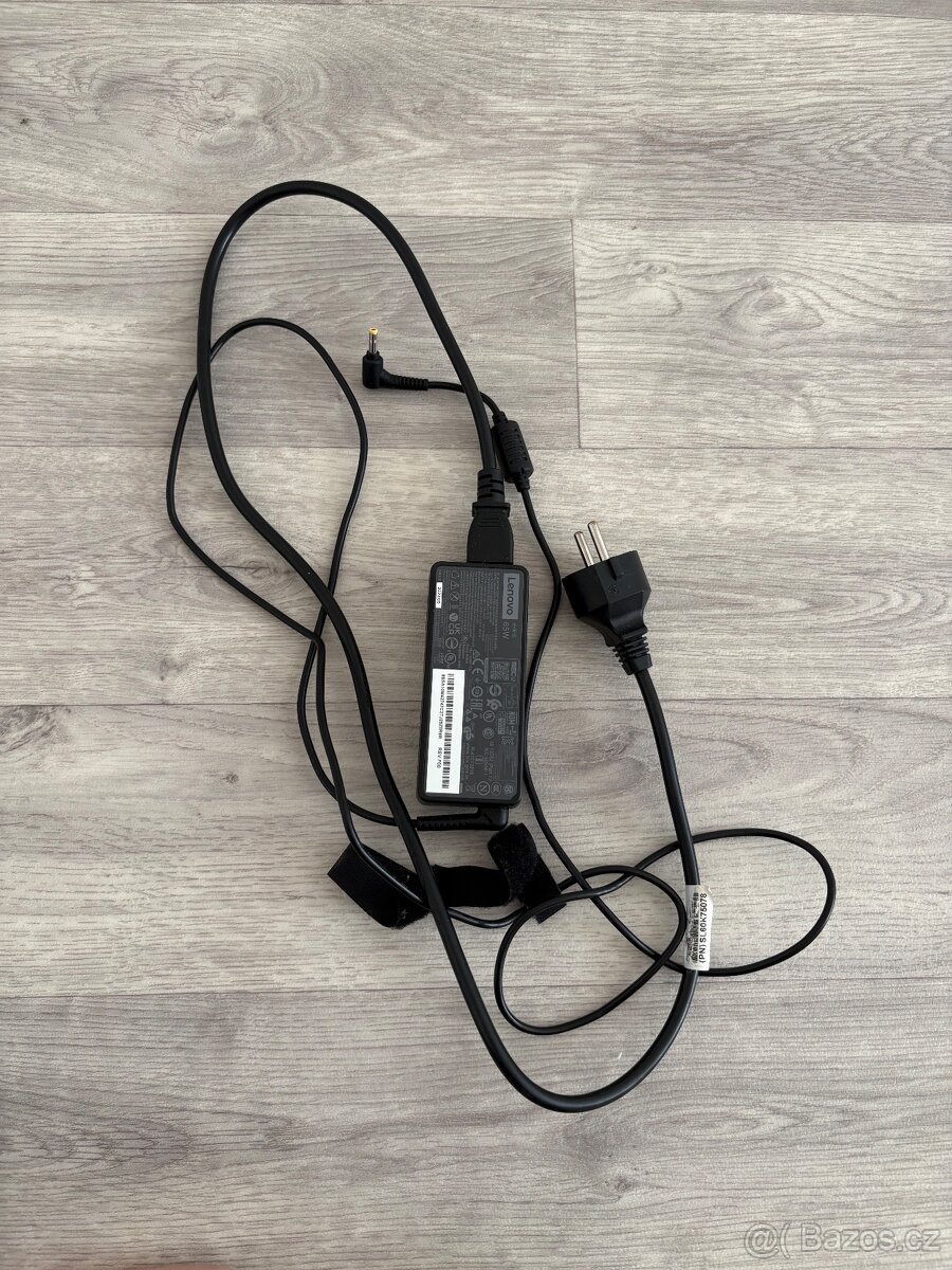 Prodám notebook Lenovo IdeaPad 330 – funkční - 3