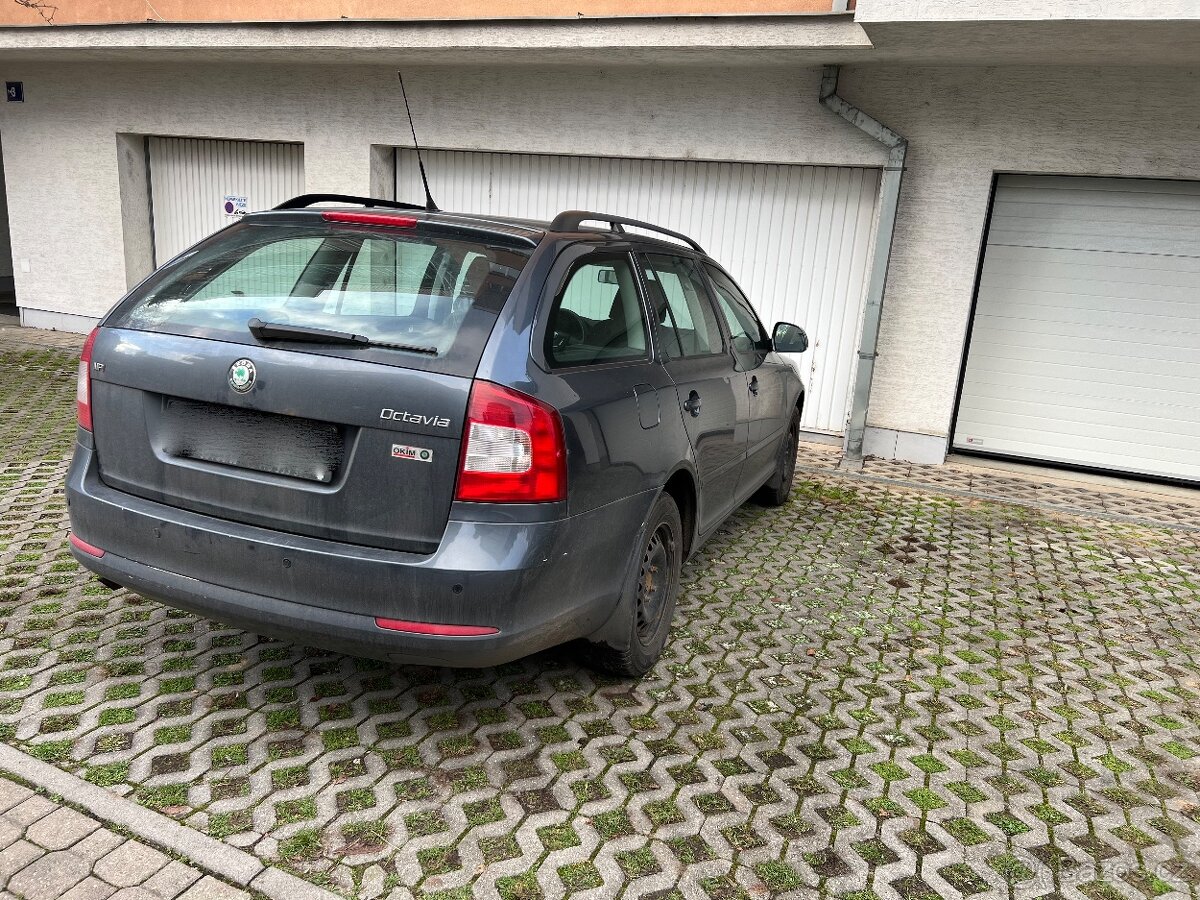 škoda octavia 2 Combi 1.6 MPI - 3
