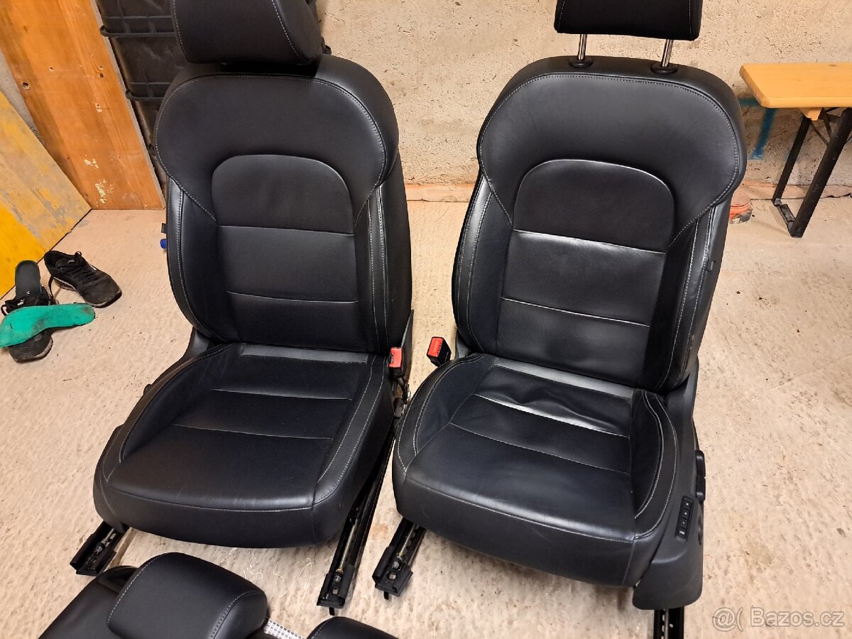 Sedačky Superb 2 - 3