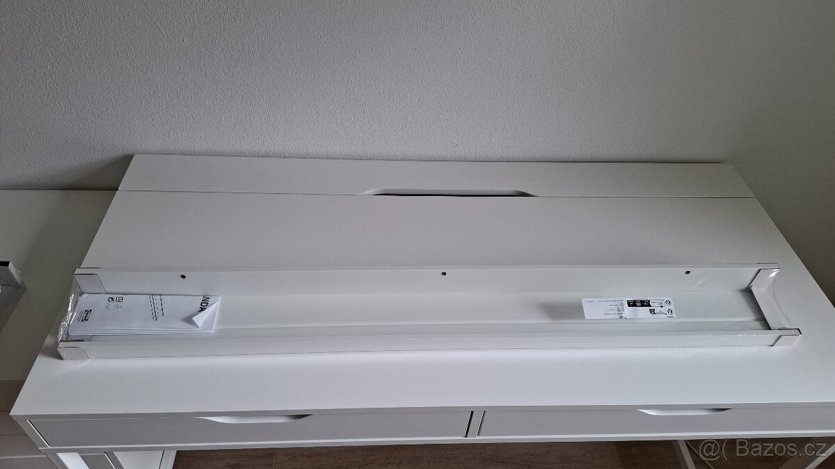 Poličky ikea - 3
